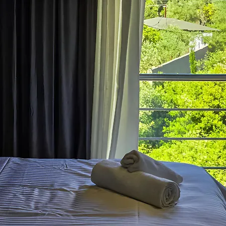 Апартаменты Andrea *