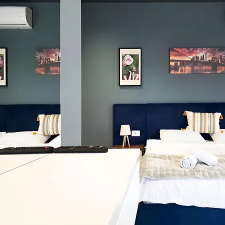 Апартаменты Andrea *