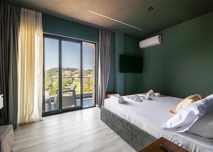 Andrea Daire Himarë